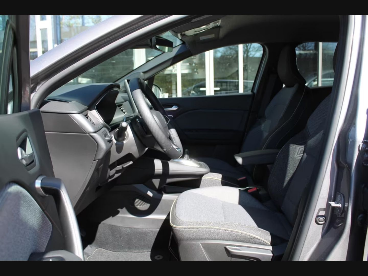 Renault Symbioz — фото 13