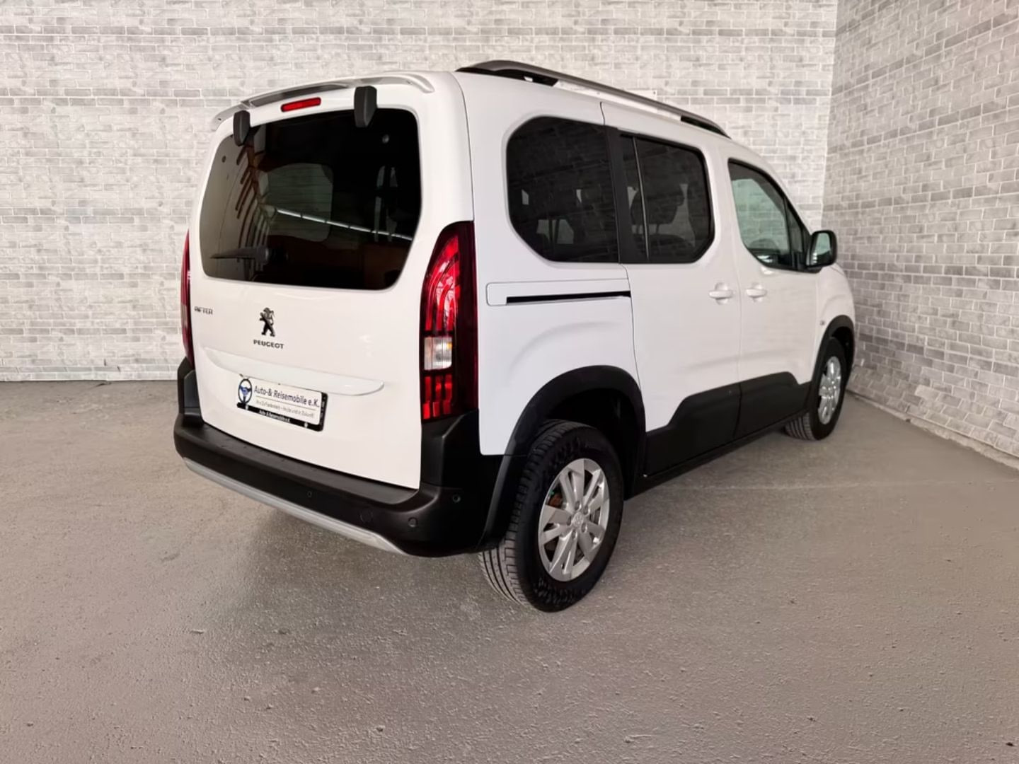 Peugeot Rifter — фото 3