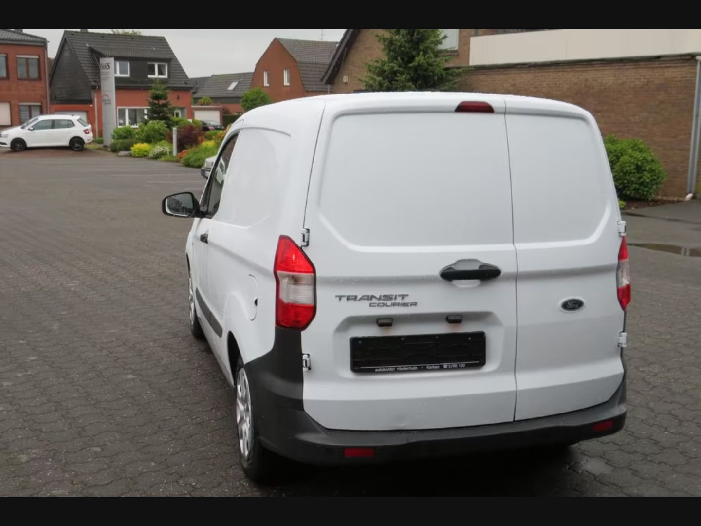 Ford Tourneo Courier — фото 2