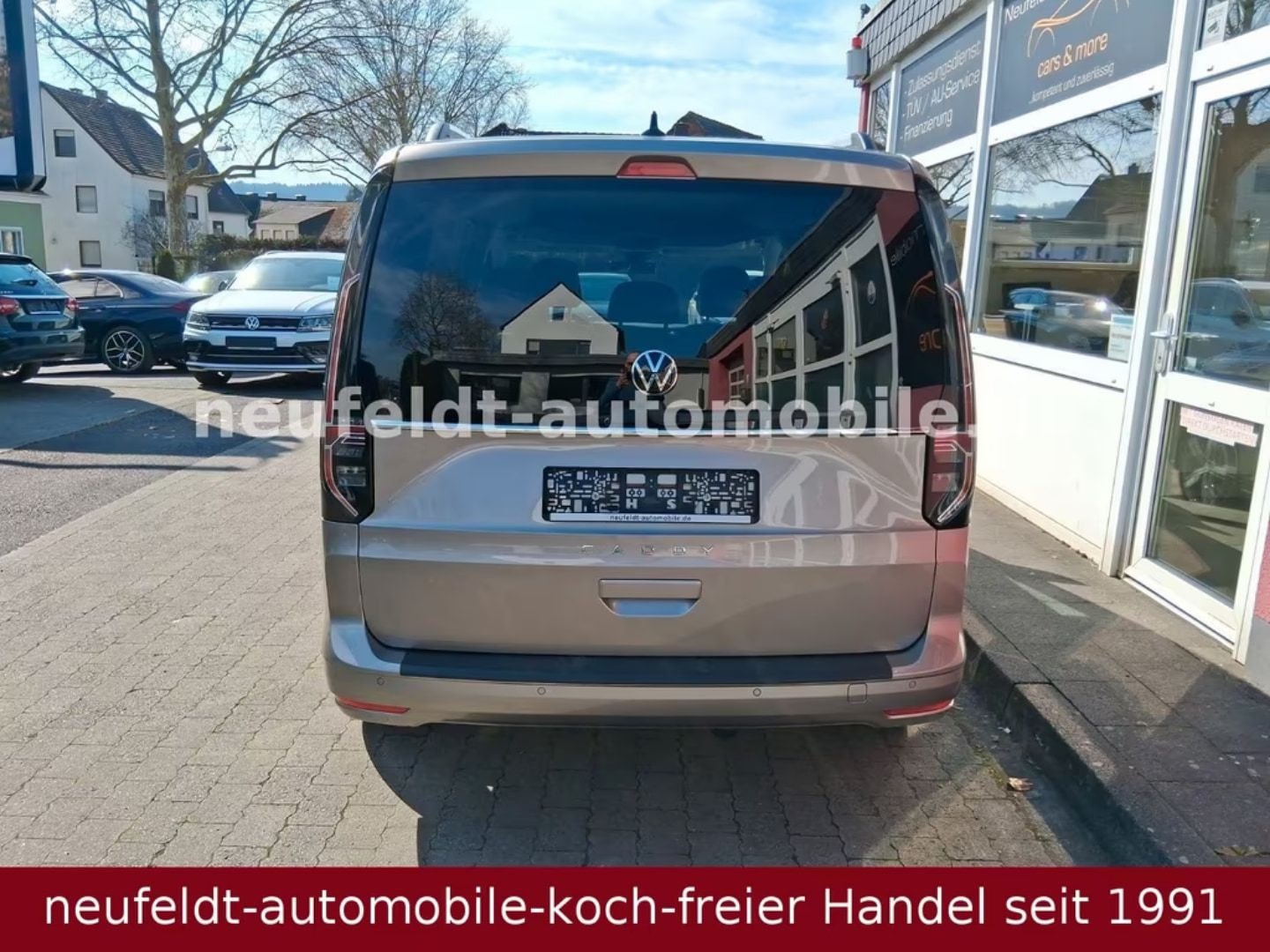 Volkswagen Caddy — фото 14