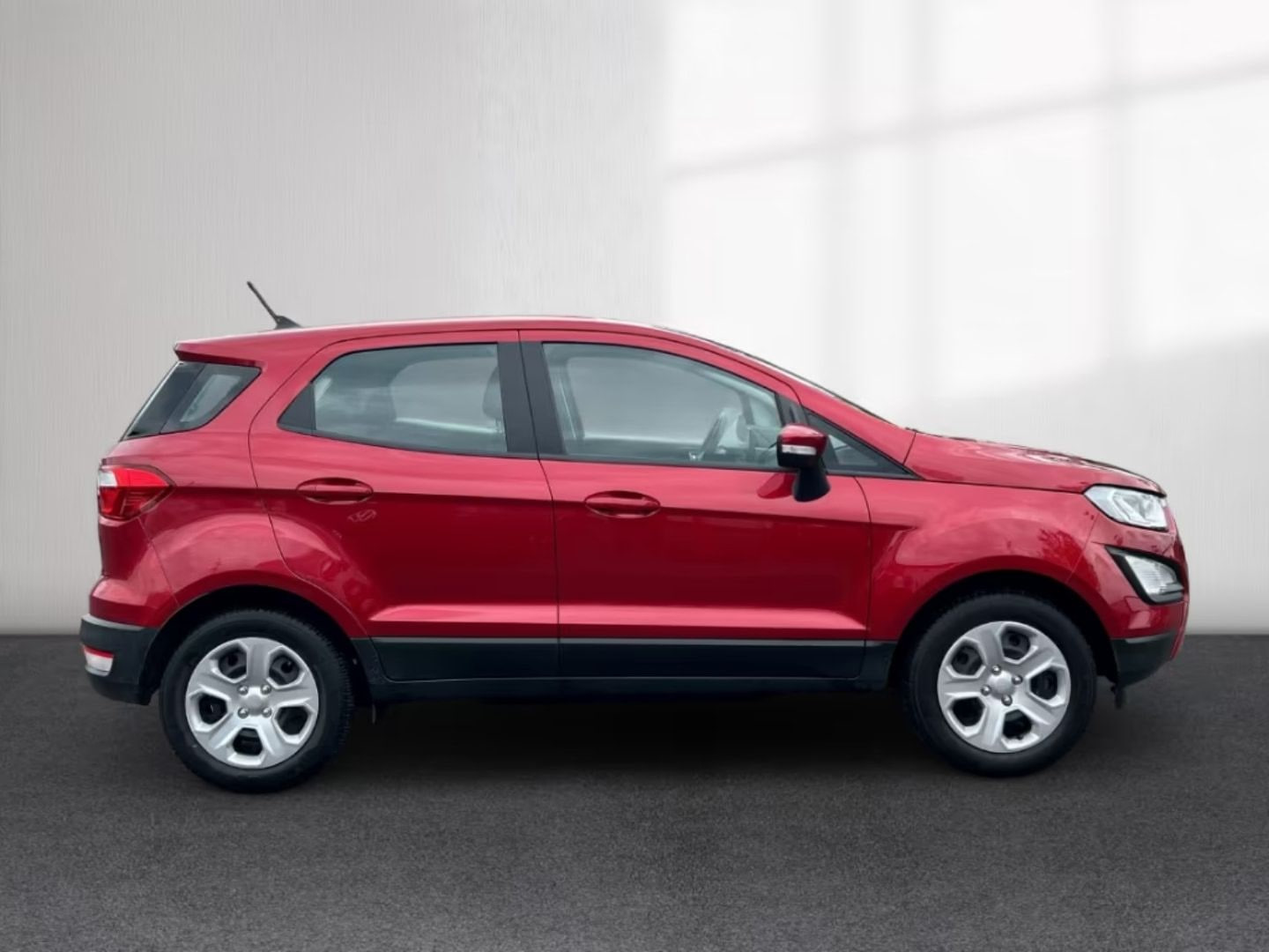 Ford EcoSport — фото 4