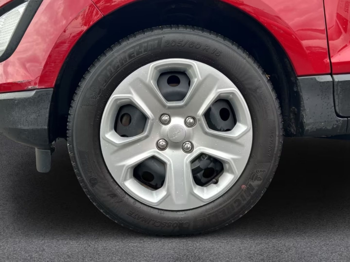 Ford EcoSport — фото 11