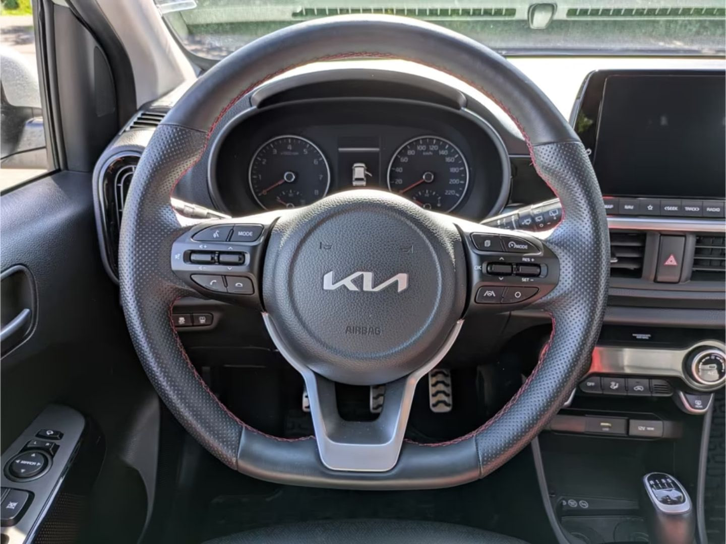 Kia Picanto — фото 14