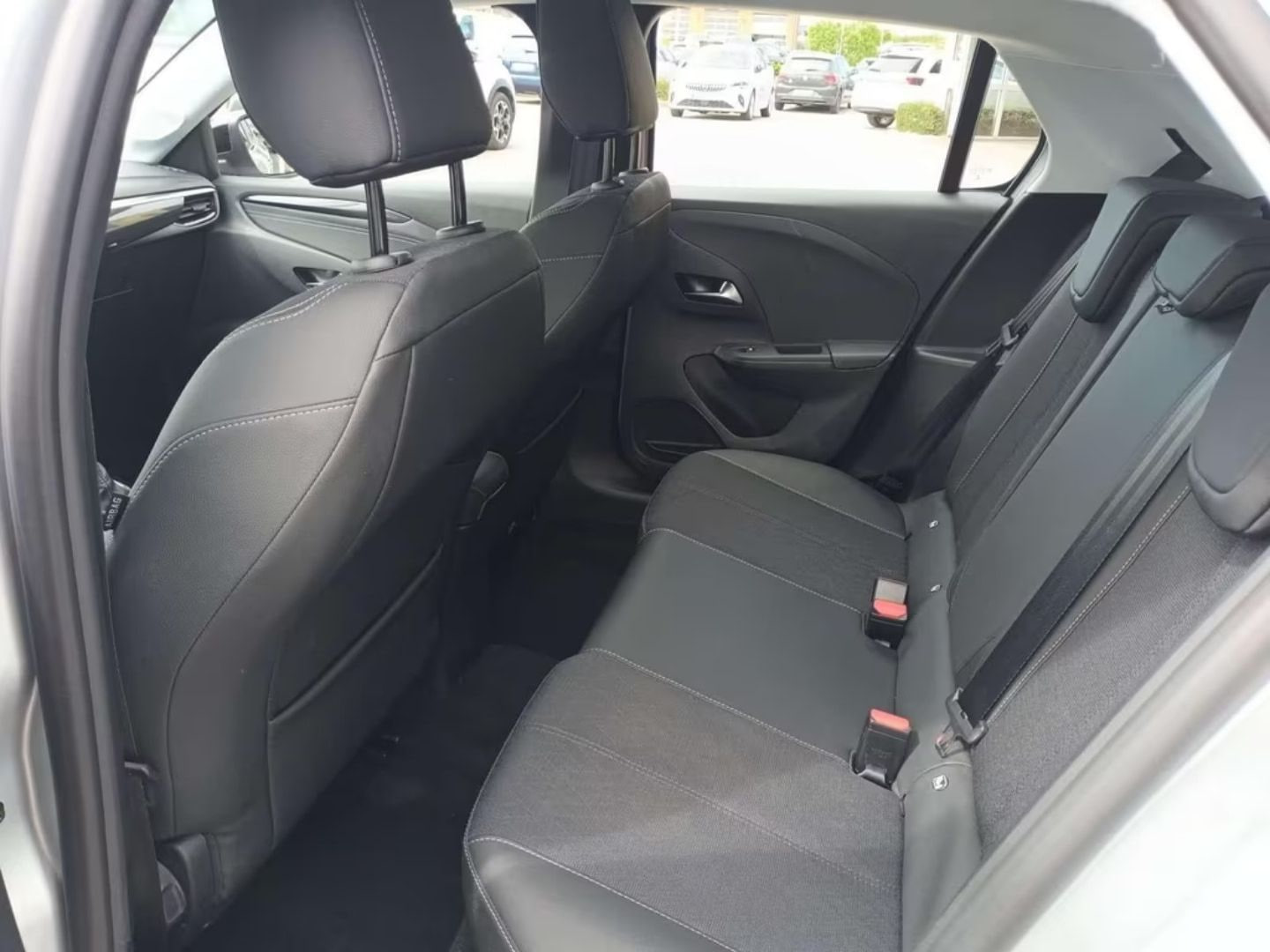 Opel Corsa — фото 10
