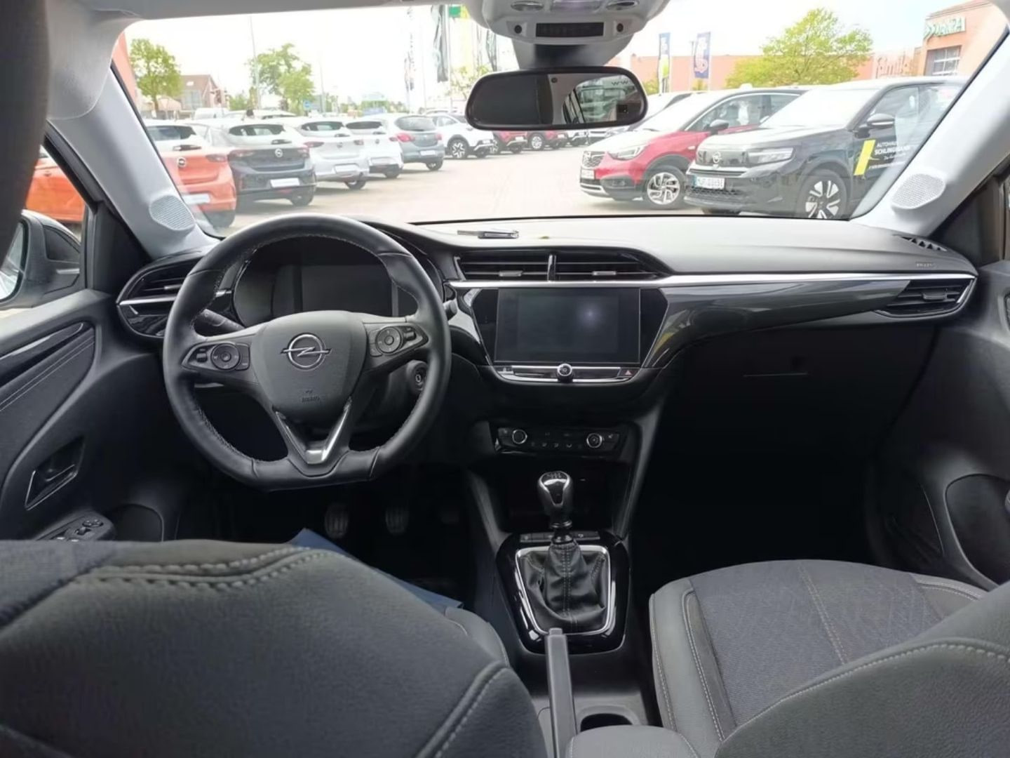 Opel Corsa — фото 11