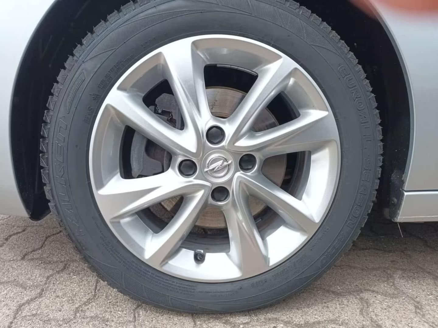 Opel Corsa — фото 15
