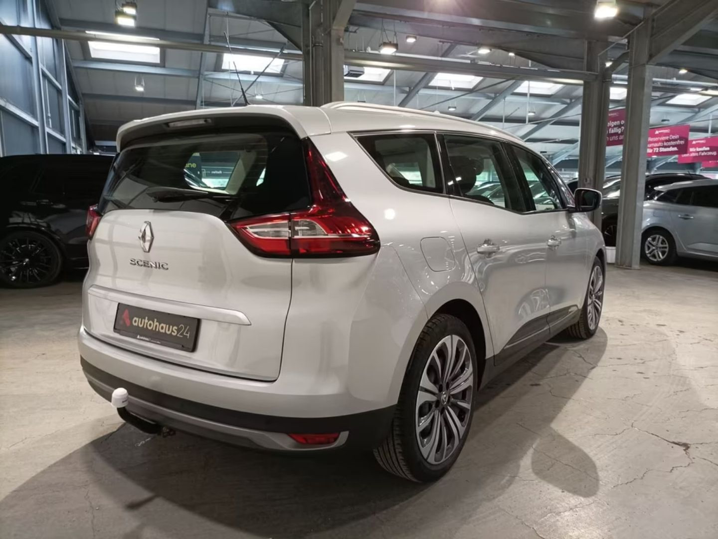 Renault Grand Scenic — фото 2