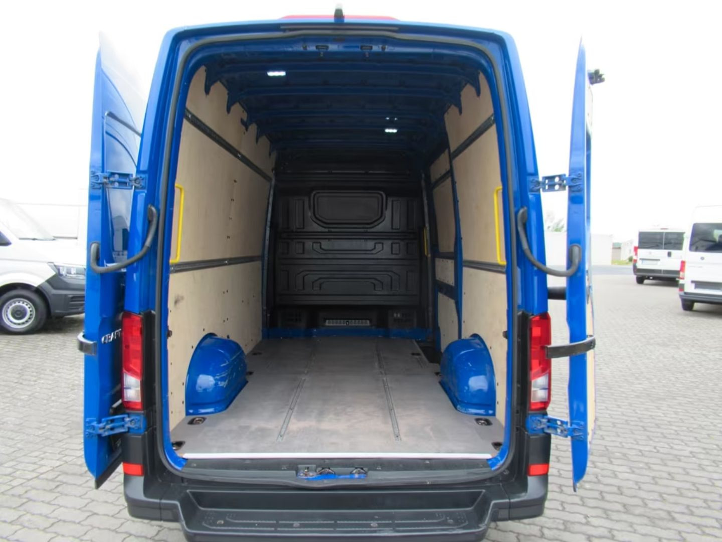 Volkswagen Crafter — фото 5
