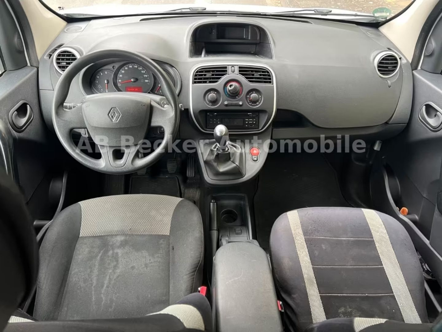 Renault Kangoo — фото 7