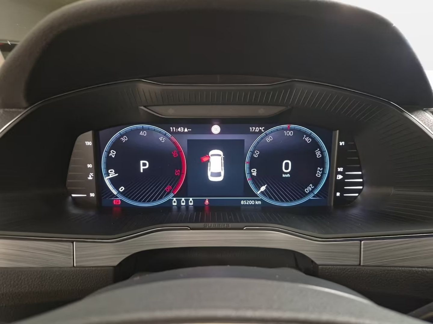 Skoda Superb — фото 13