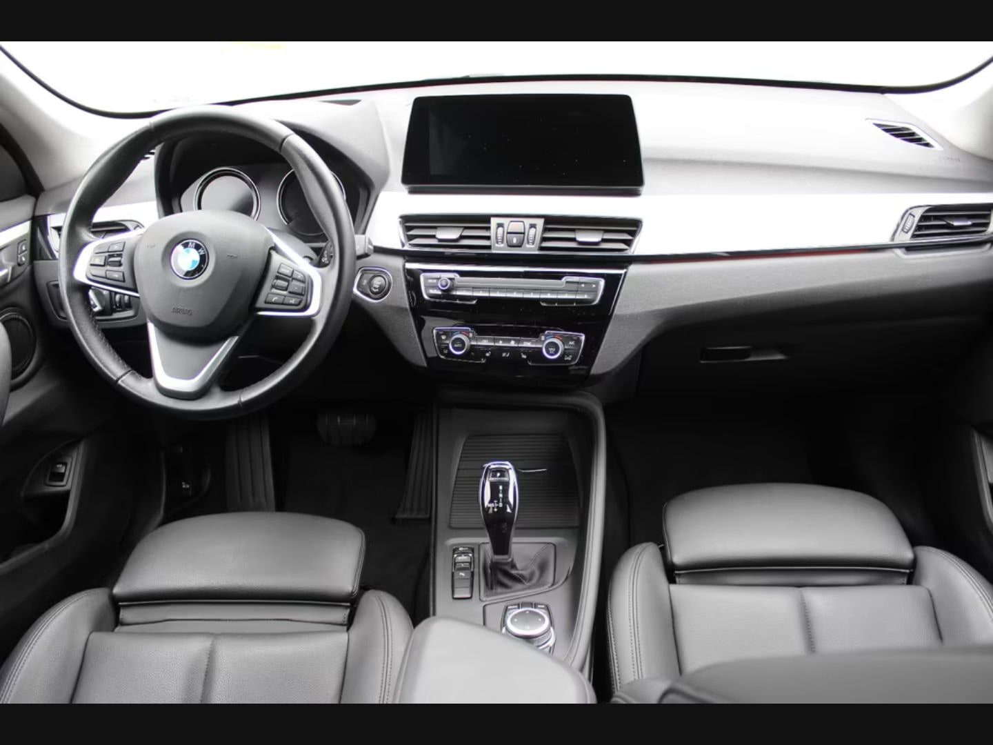 BMW X1 — фото 14