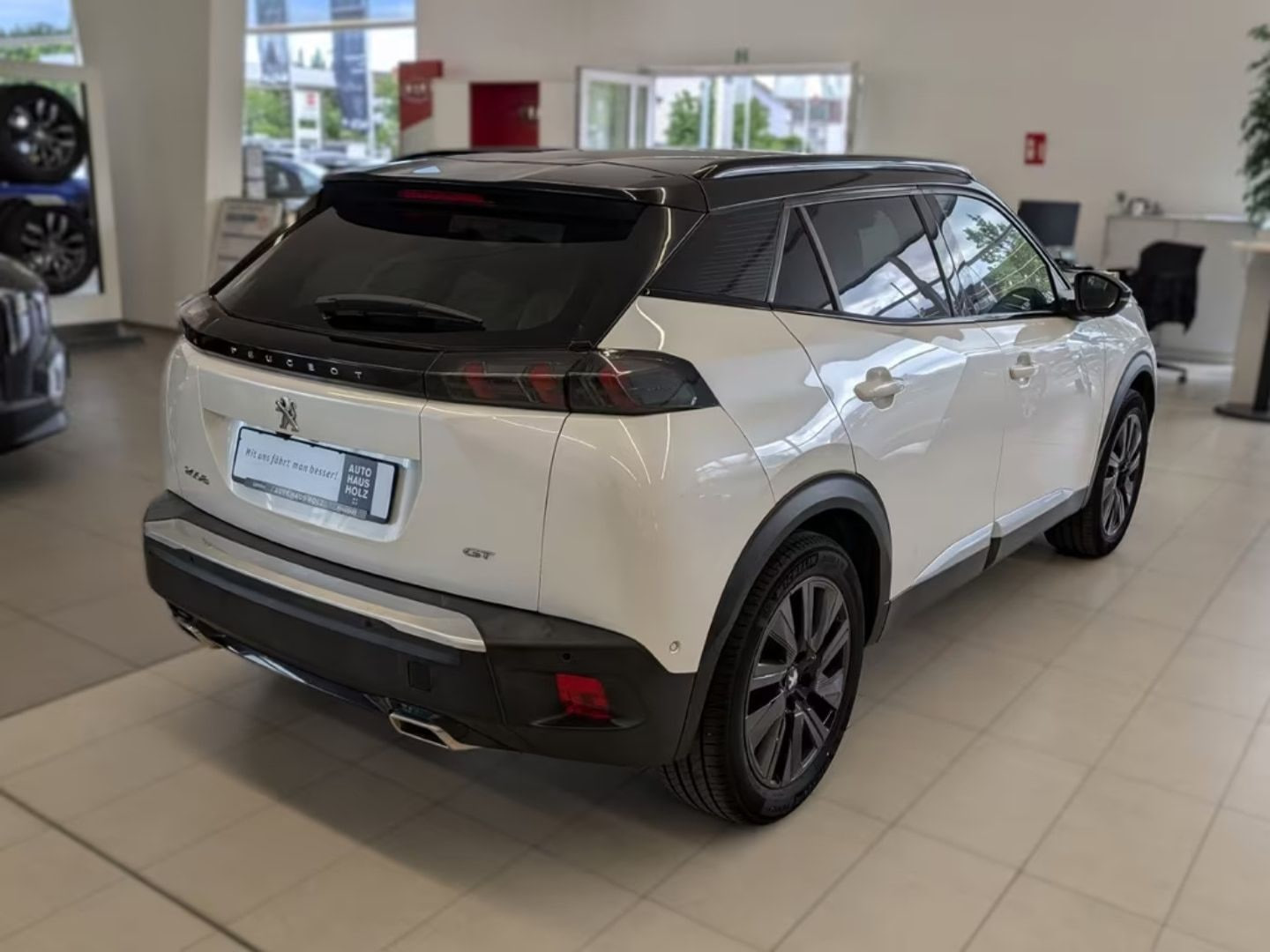 Peugeot 2008 — фото 2