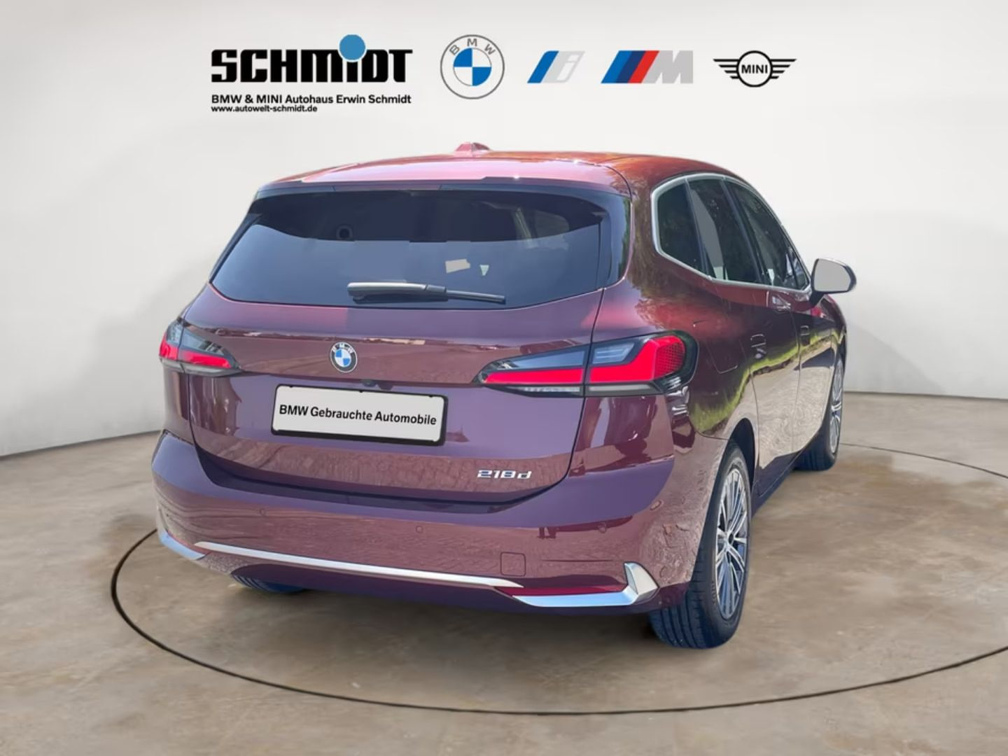 BMW 218 Active Tourer — фото 2