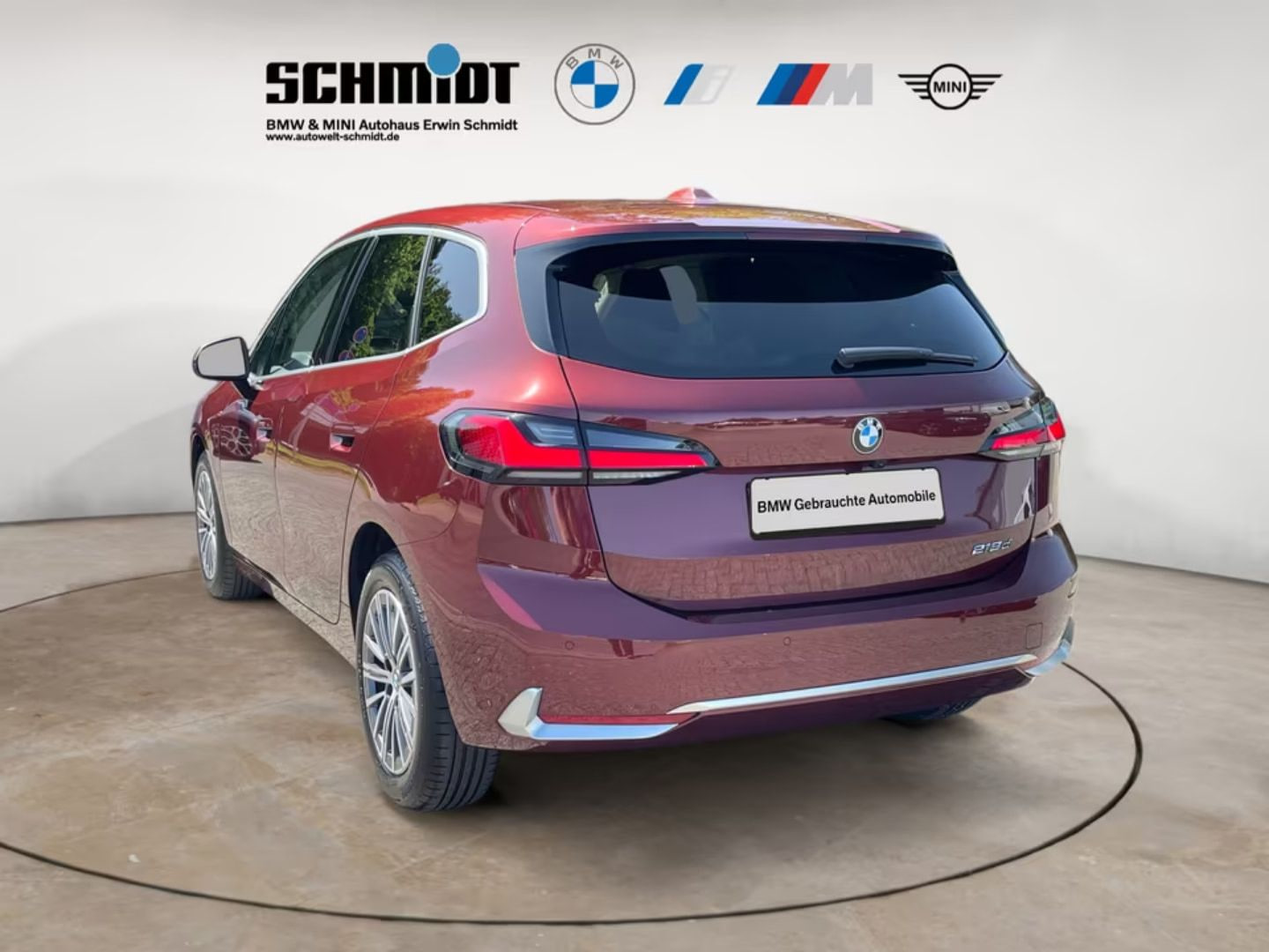 BMW 218 Active Tourer — фото 4