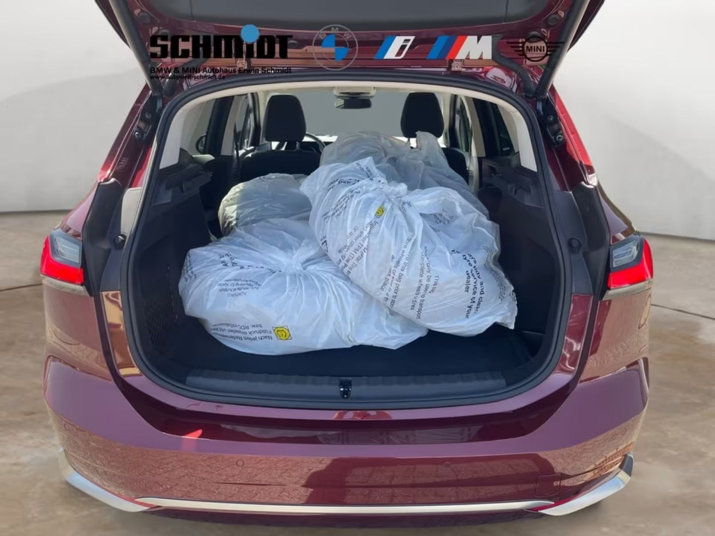 BMW 218 Active Tourer — фото 15