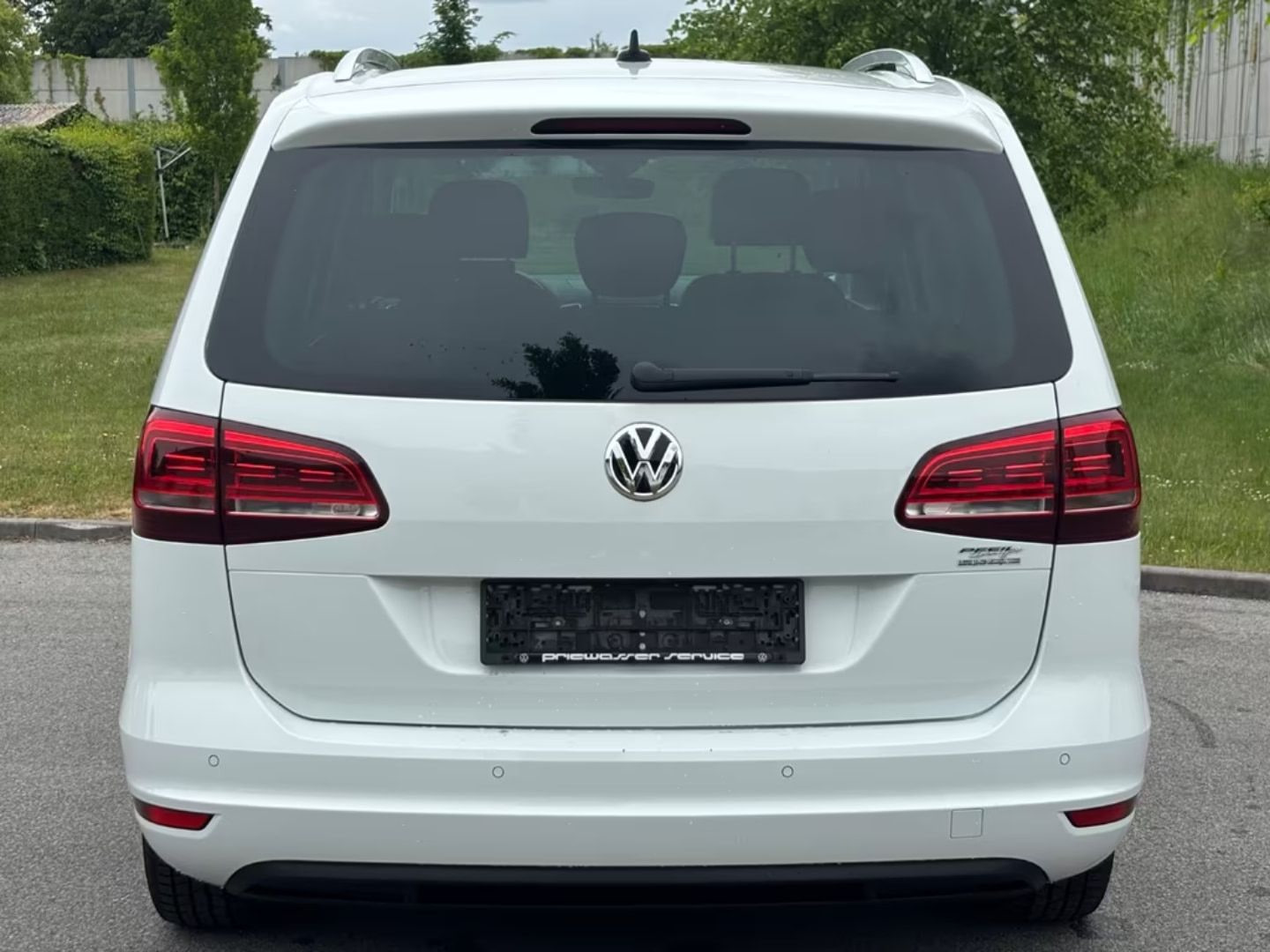 Volkswagen Sharan — фото 2