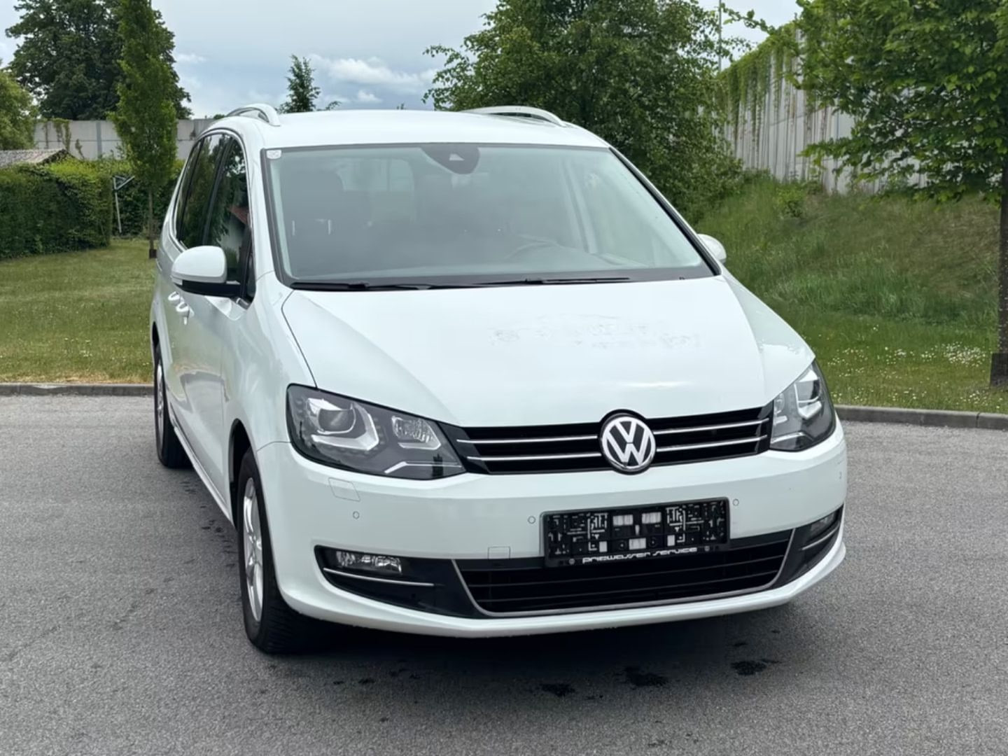 Volkswagen Sharan — фото 4