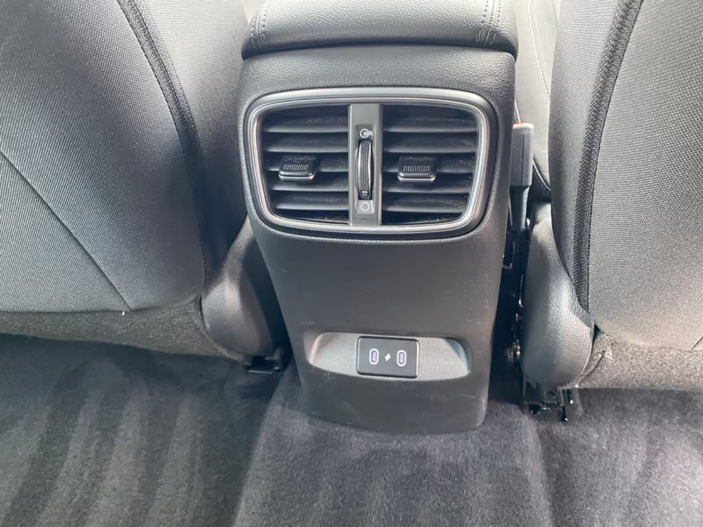 Hyundai i30 — фото 9