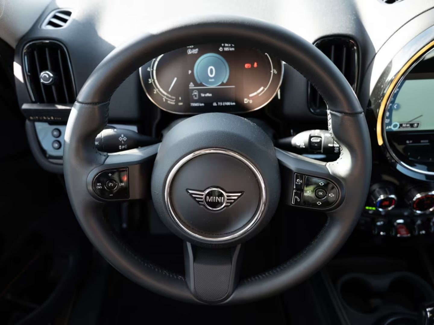 MINI Cooper Countryman — фото 13