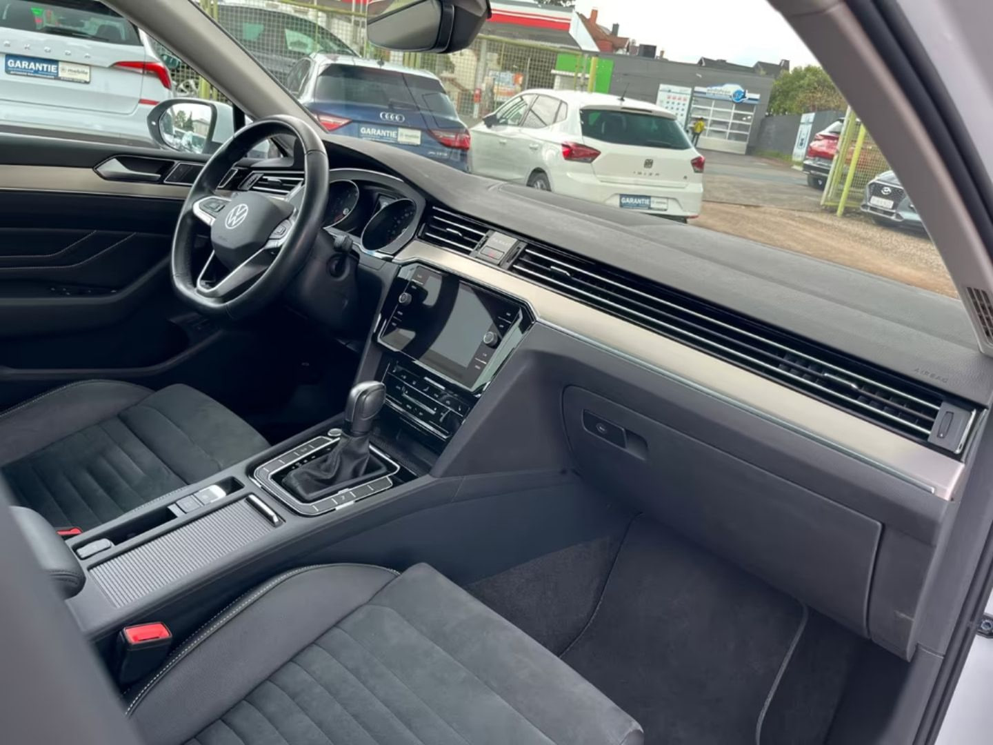 Volkswagen Passat Variant — фото 11
