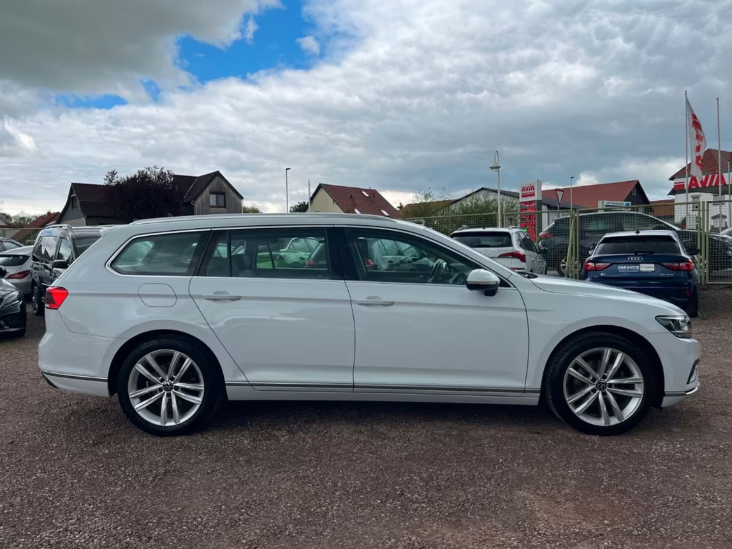 Volkswagen Passat Variant — фото 13