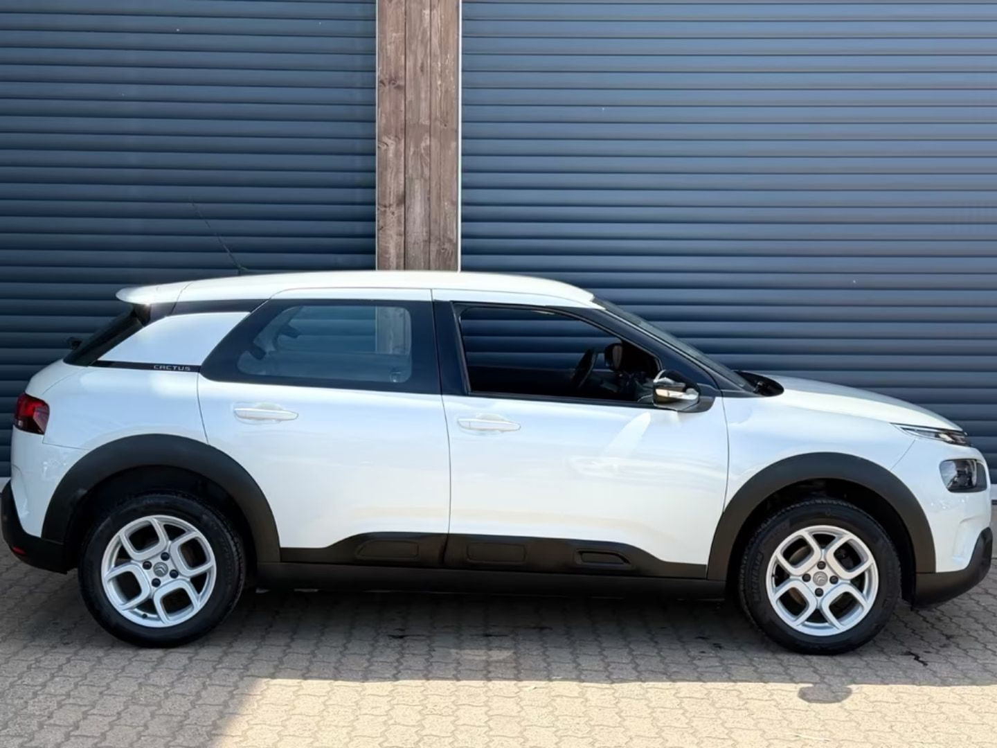 Citroen C4 Cactus — фото 2