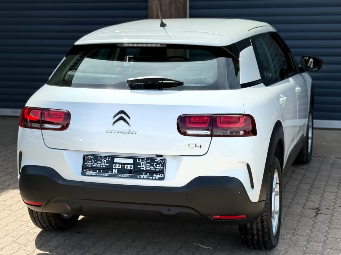Citroen C4 Cactus — фото 11