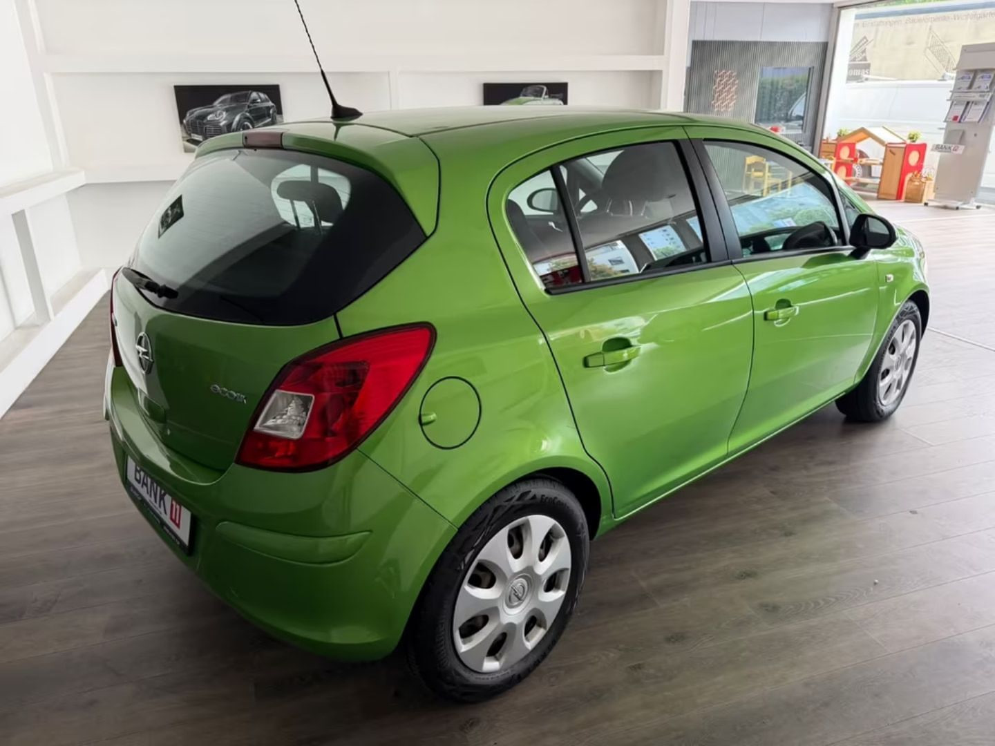 Opel Corsa — фото 2