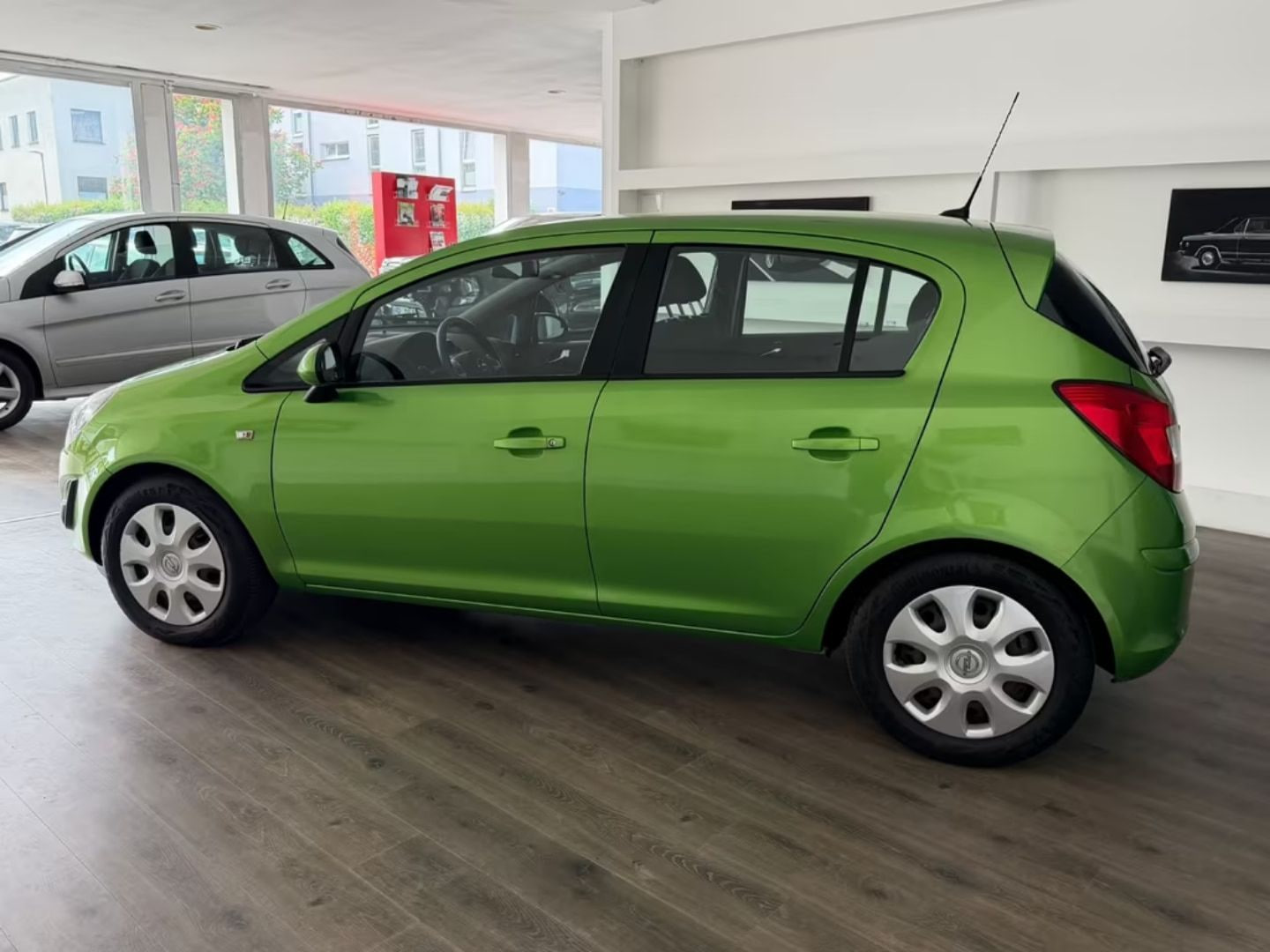Opel Corsa — фото 4