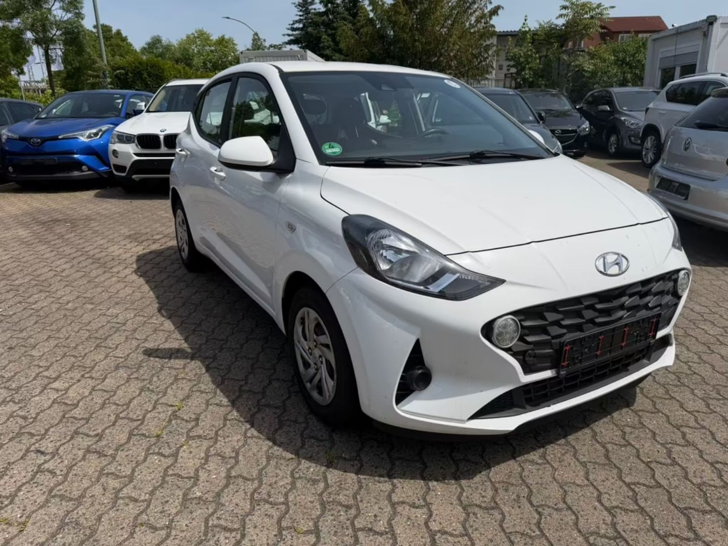 Hyundai i10 — фото 3
