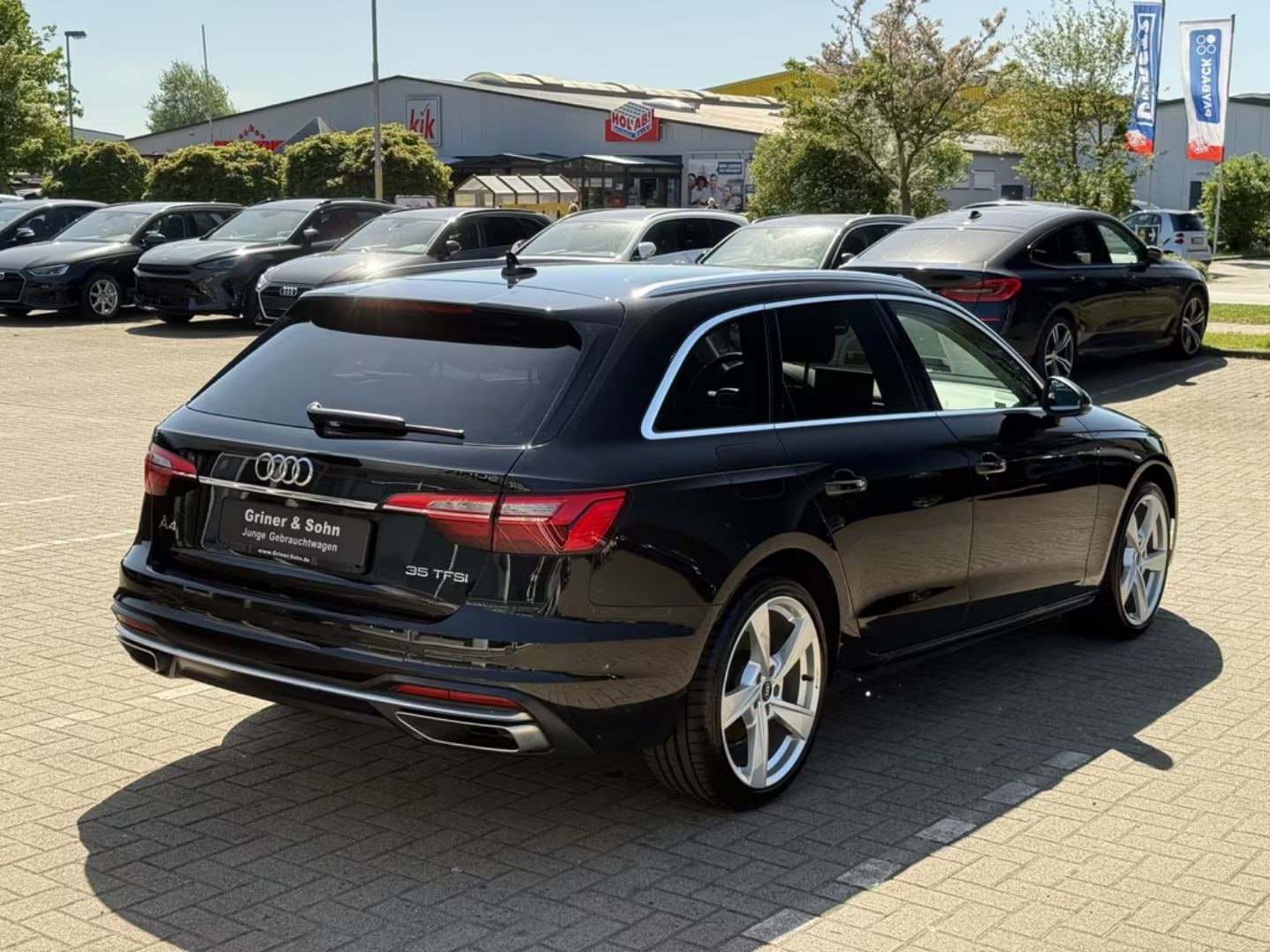 Audi A4 — фото 5