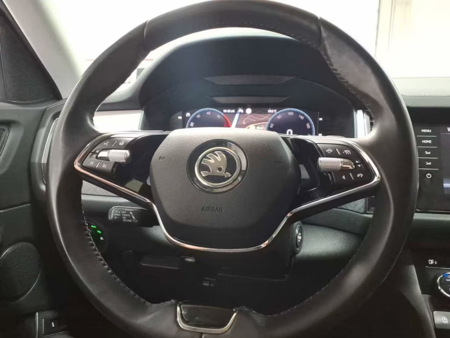 Skoda Kodiaq — фото 14