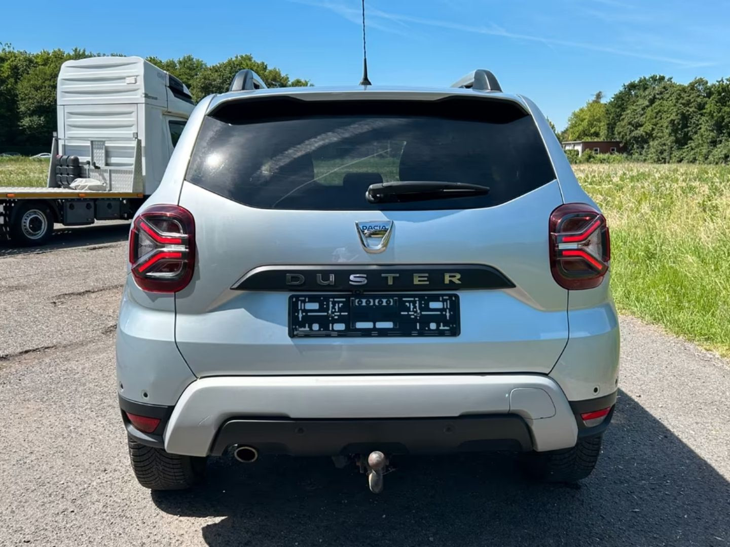 Dacia Duster — фото 3
