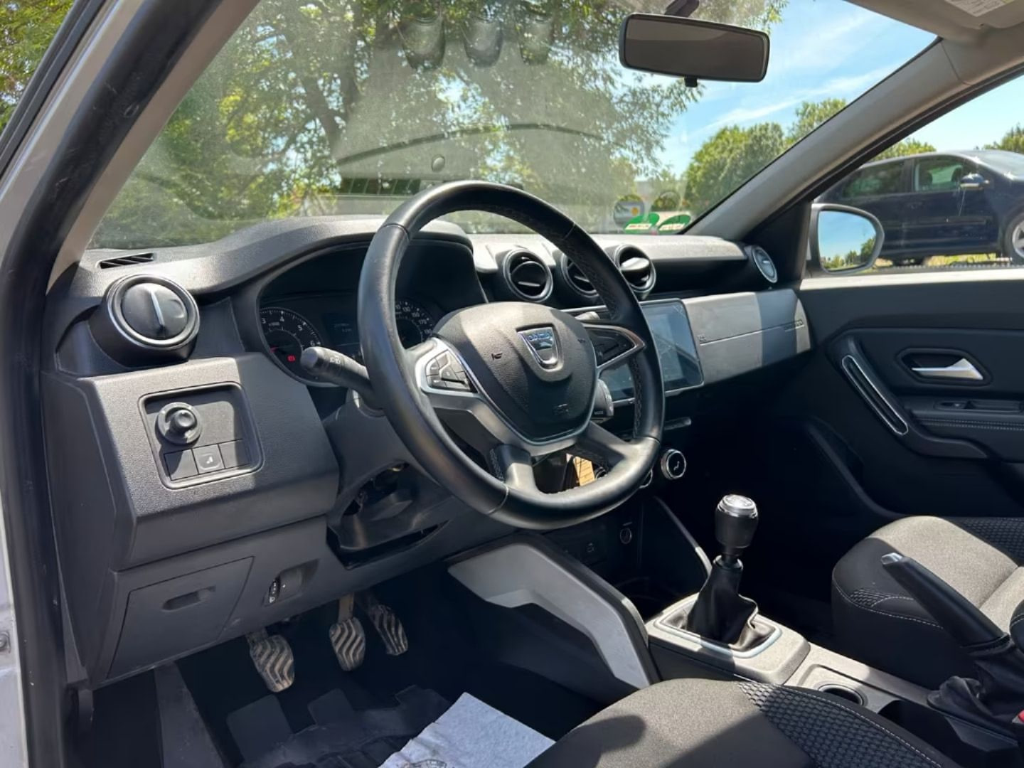 Dacia Duster — фото 11