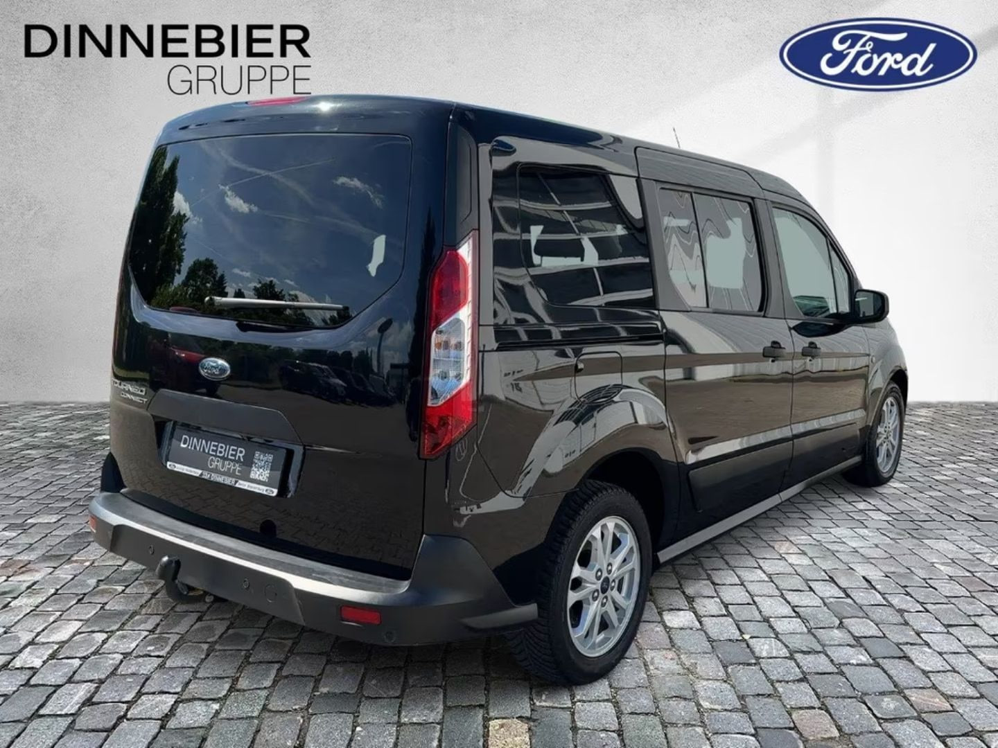 Ford Grand Tourneo — фото 7