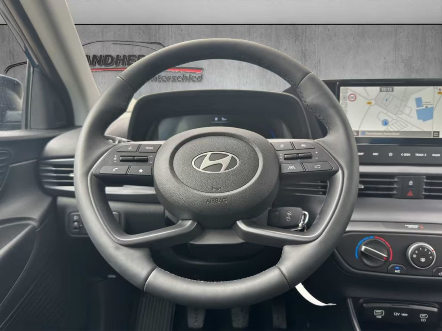 Hyundai i20 — фото 7