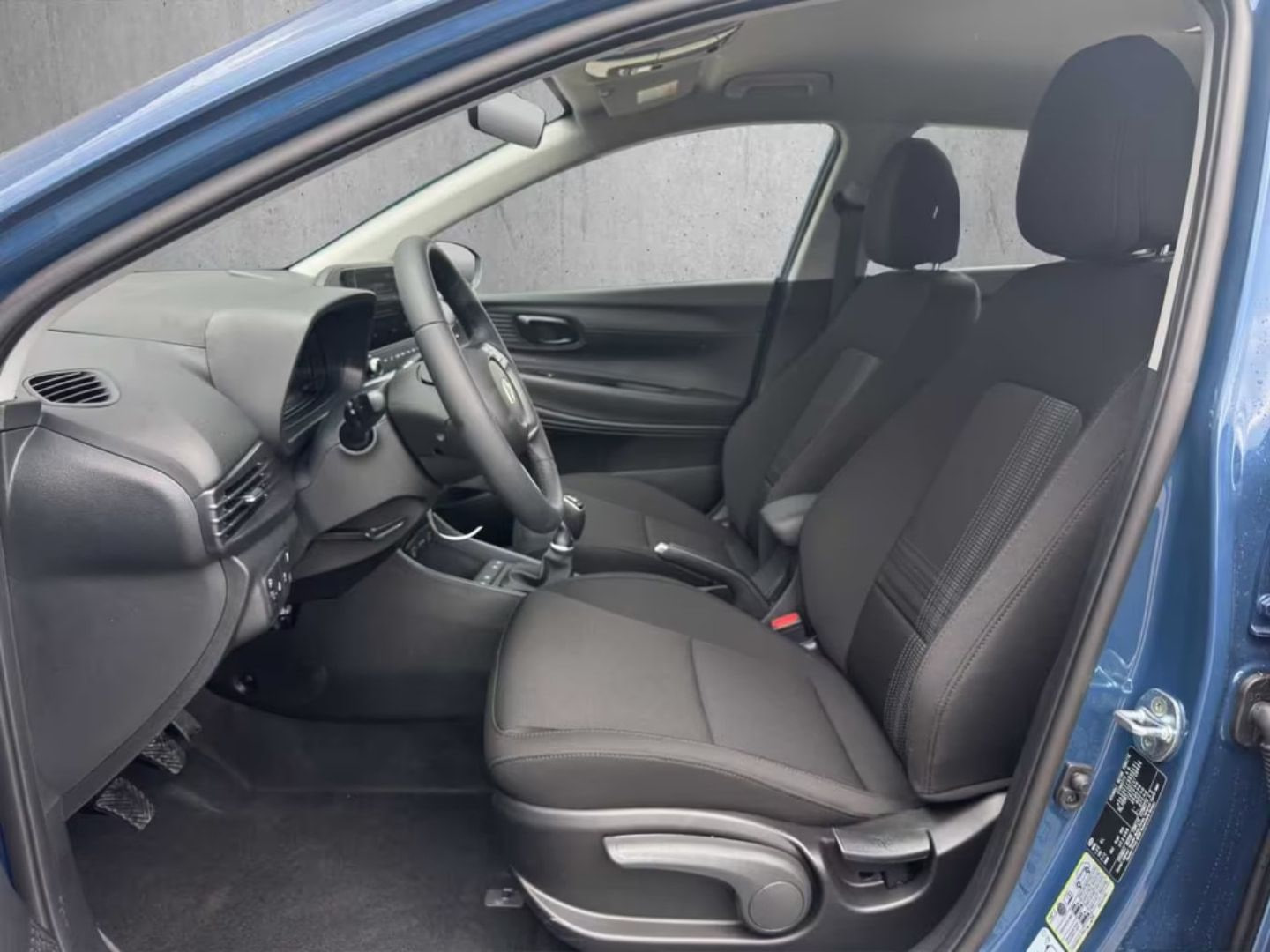 Hyundai i20 — фото 11