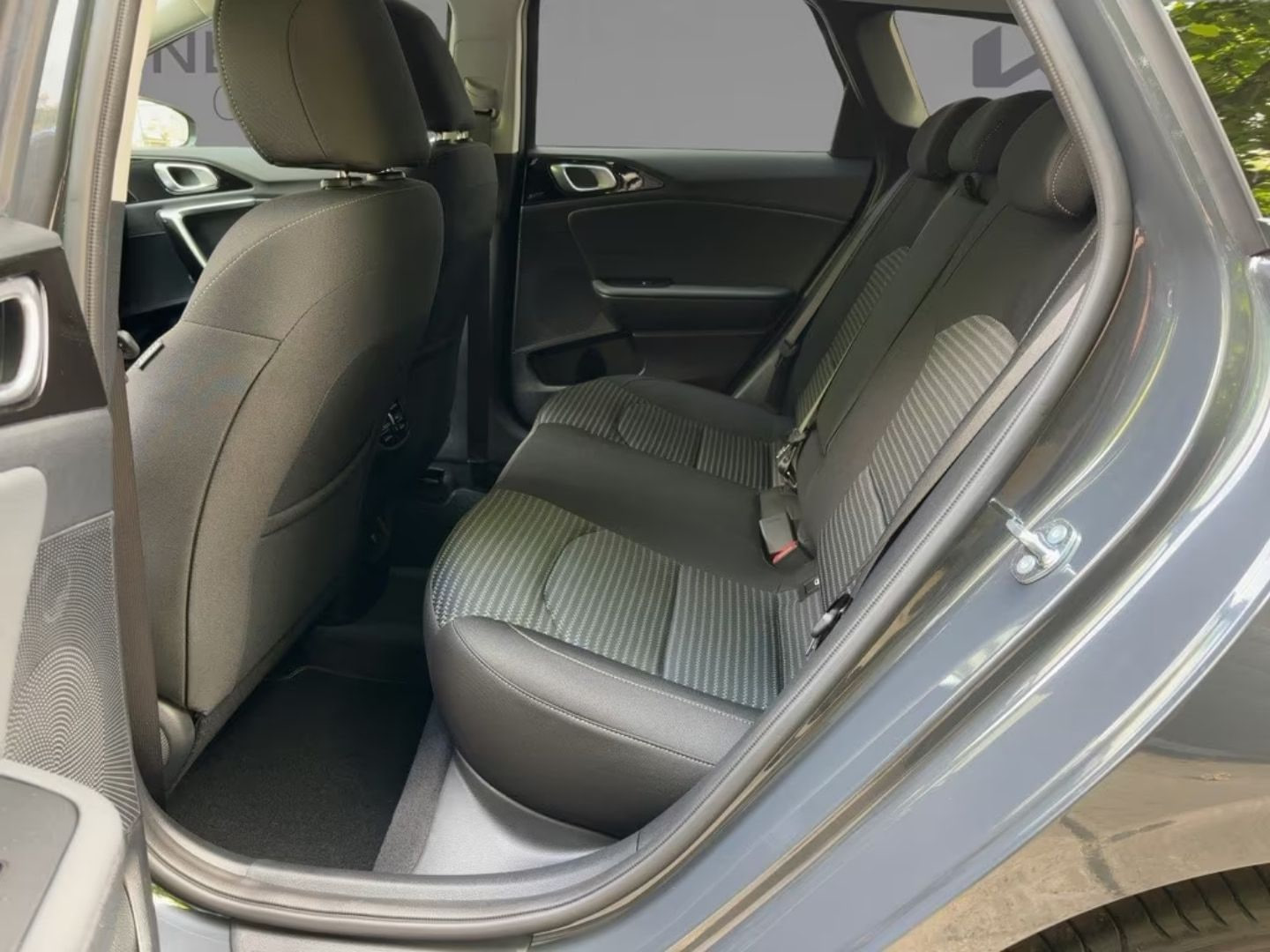 Kia cee'd Sportswagon — фото 10