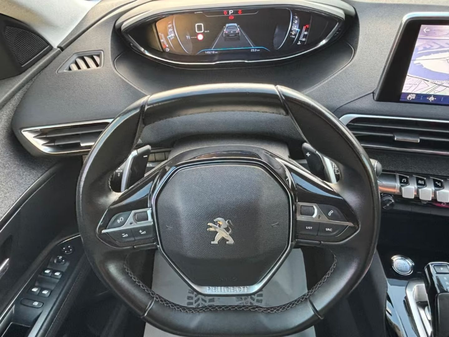 Peugeot 5008 — фото 12