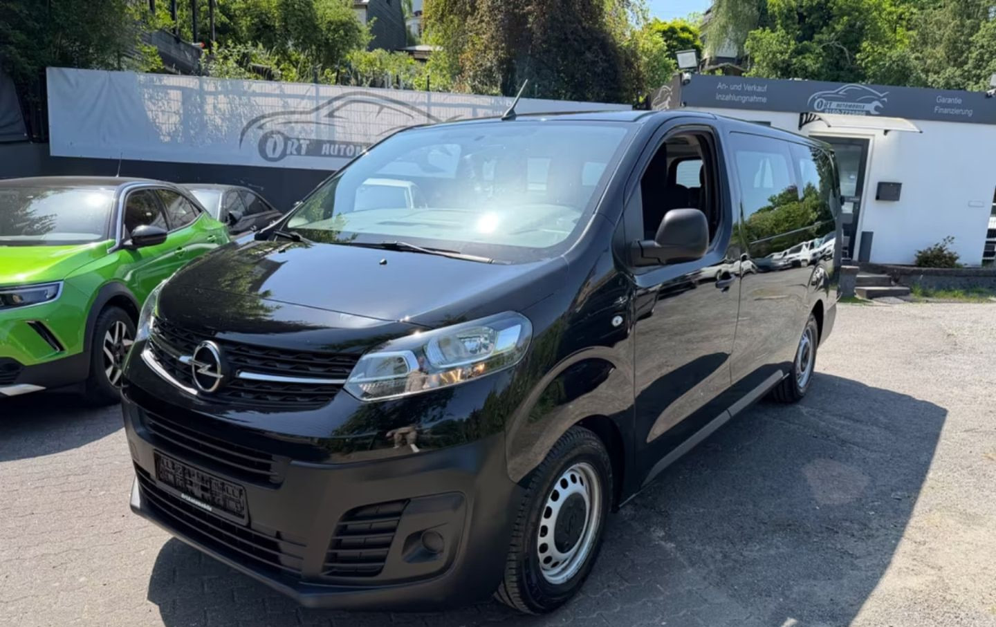 Opel Vivaro — фото 3