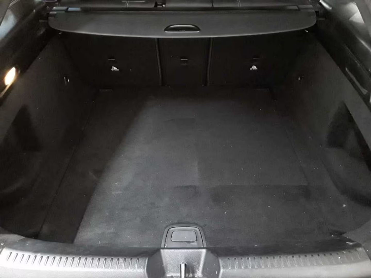 Mercedes-Benz CLA 200 — фото 13