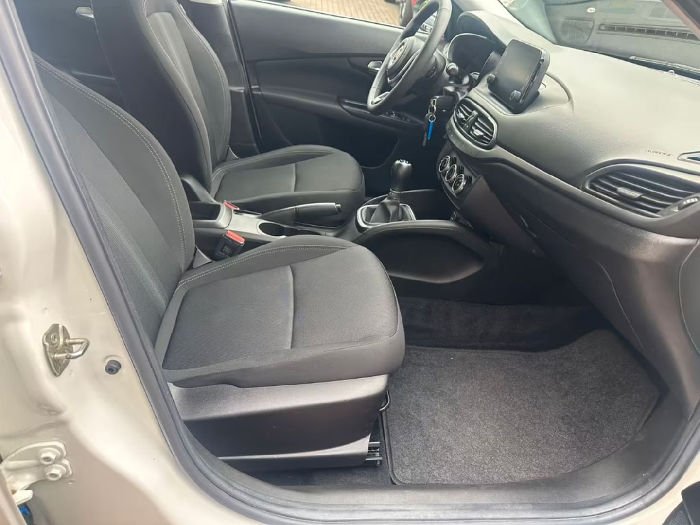 Fiat Tipo — фото 14