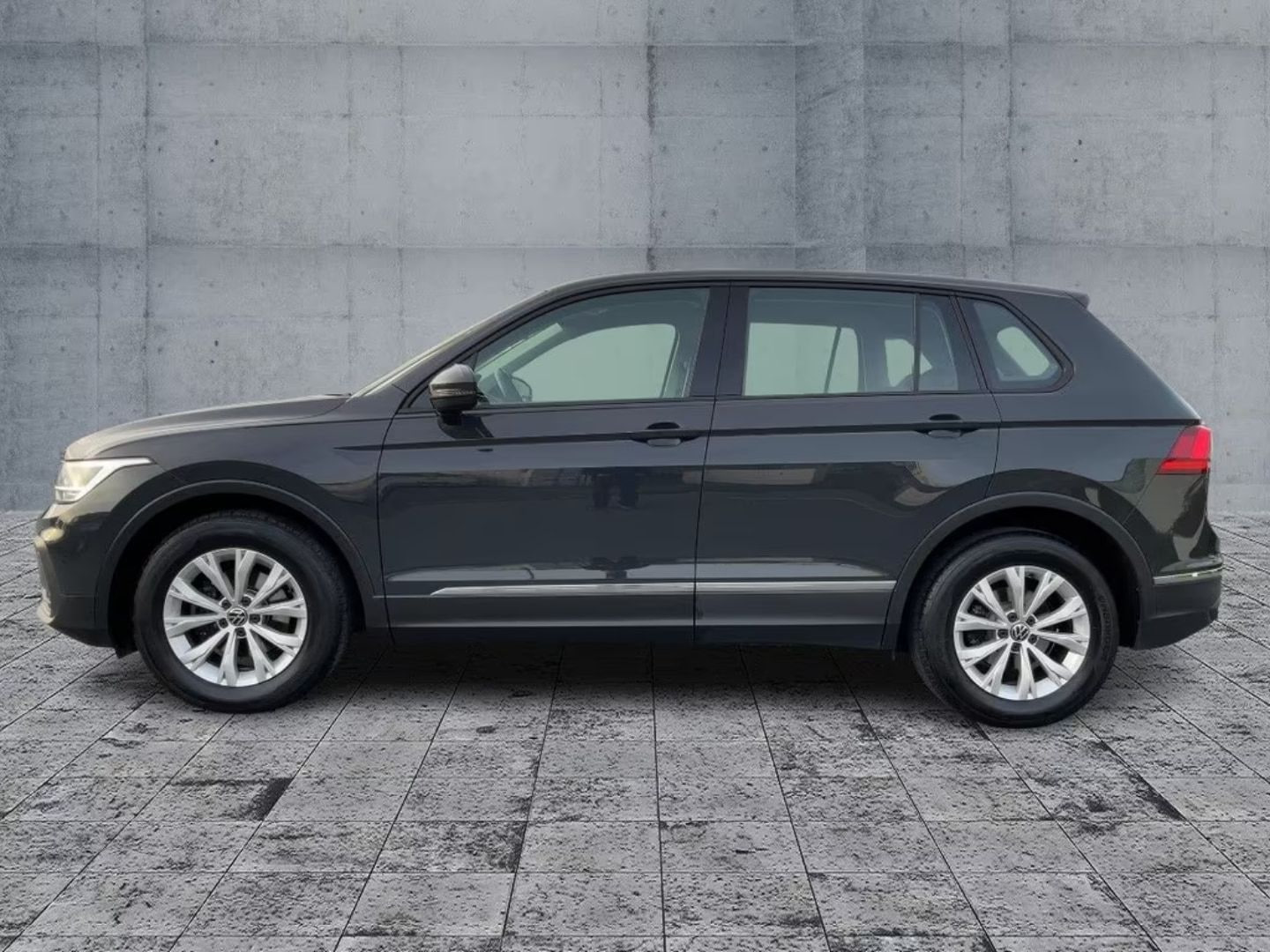 Volkswagen Tiguan — фото 4