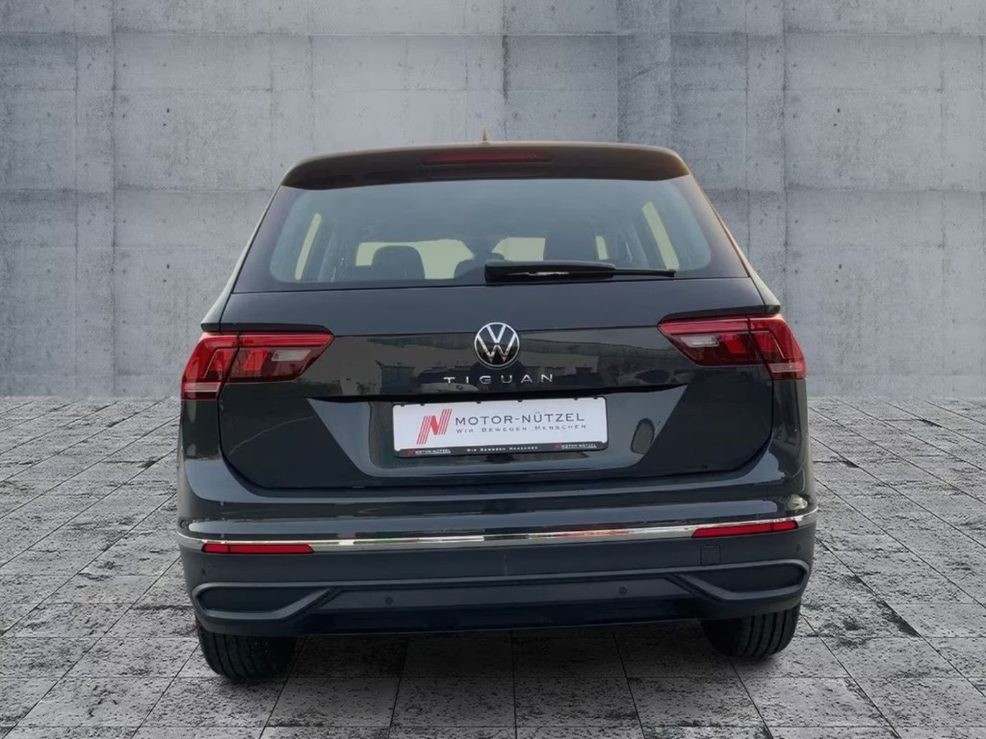 Volkswagen Tiguan — фото 7