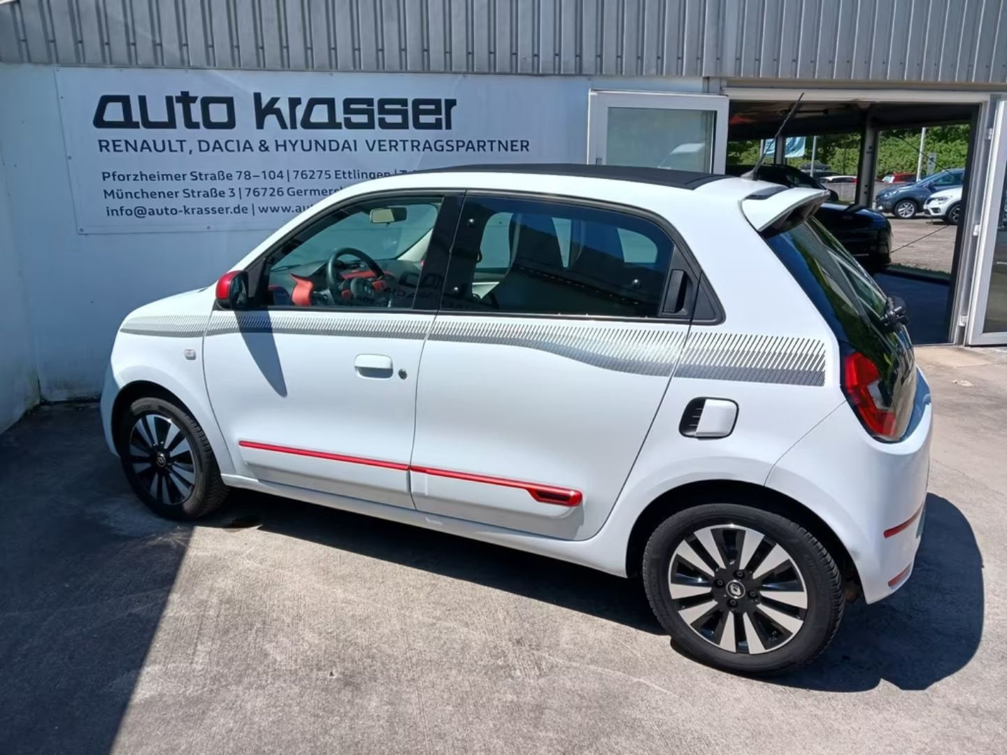 Renault Twingo — фото 13