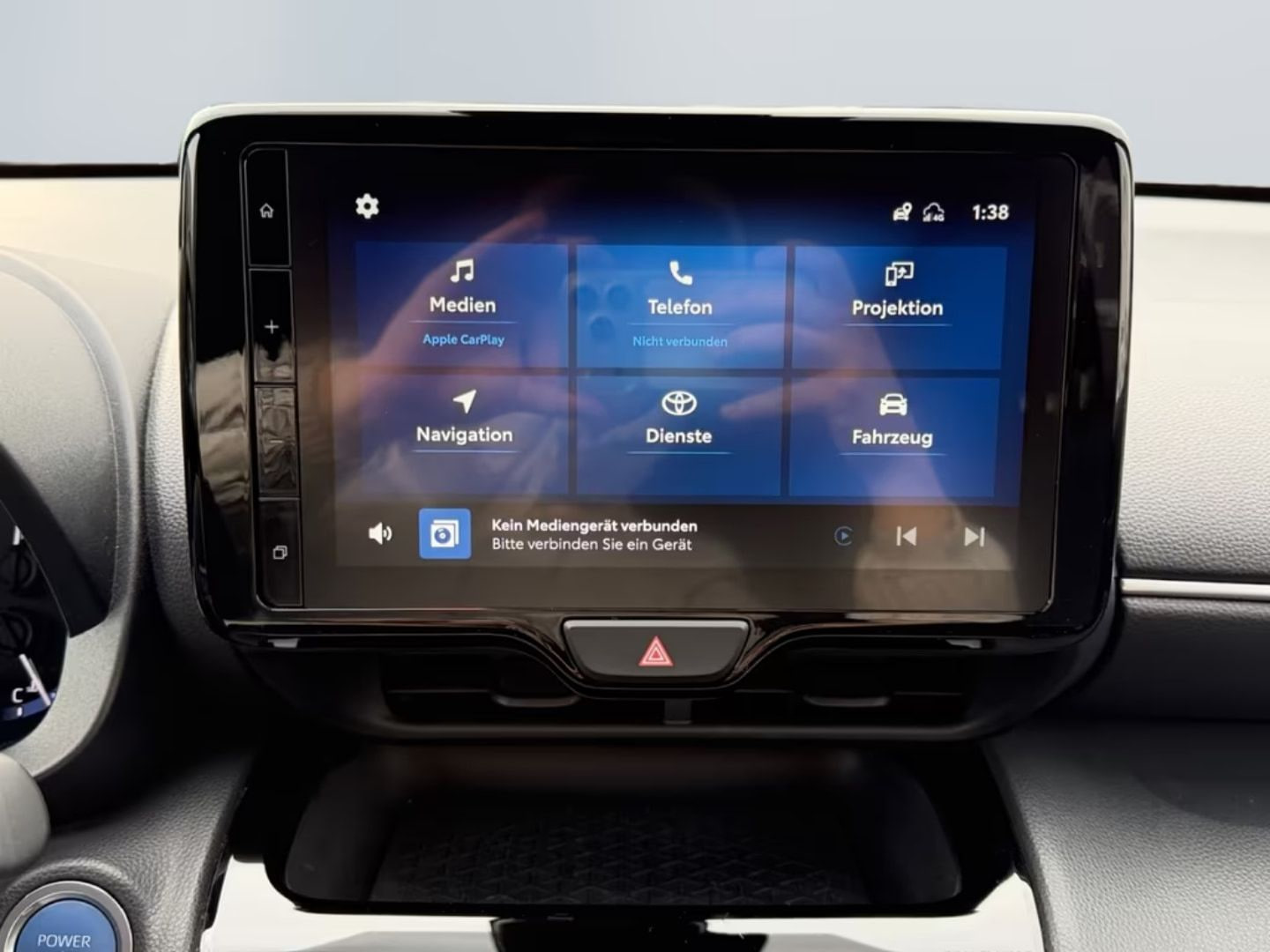 Toyota Yaris Cross — фото 11