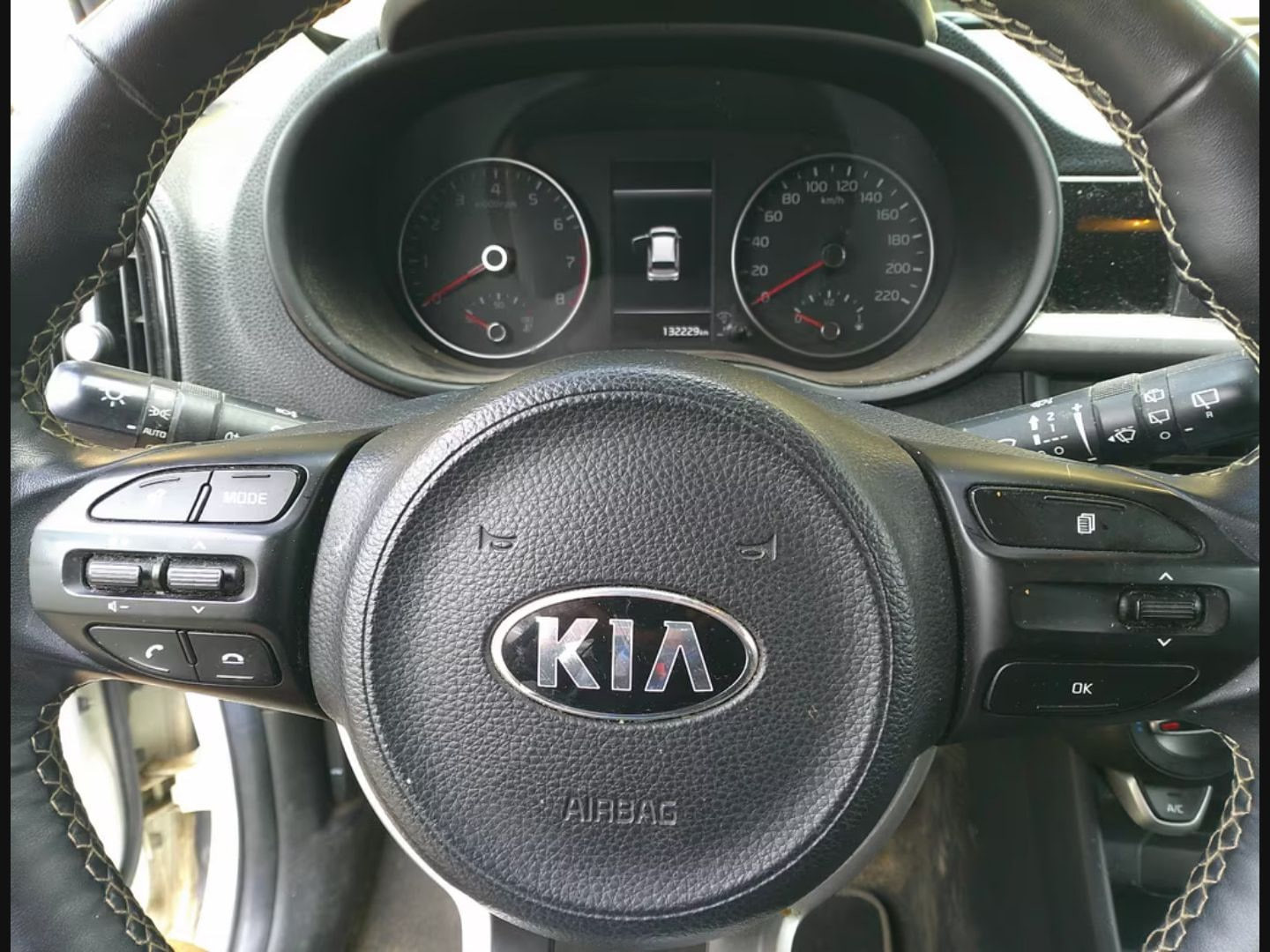Kia Picanto — фото 12
