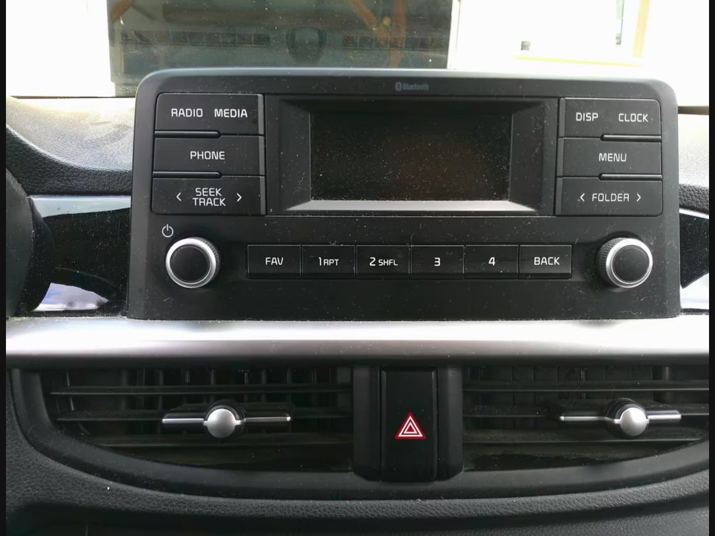 Kia Picanto — фото 14