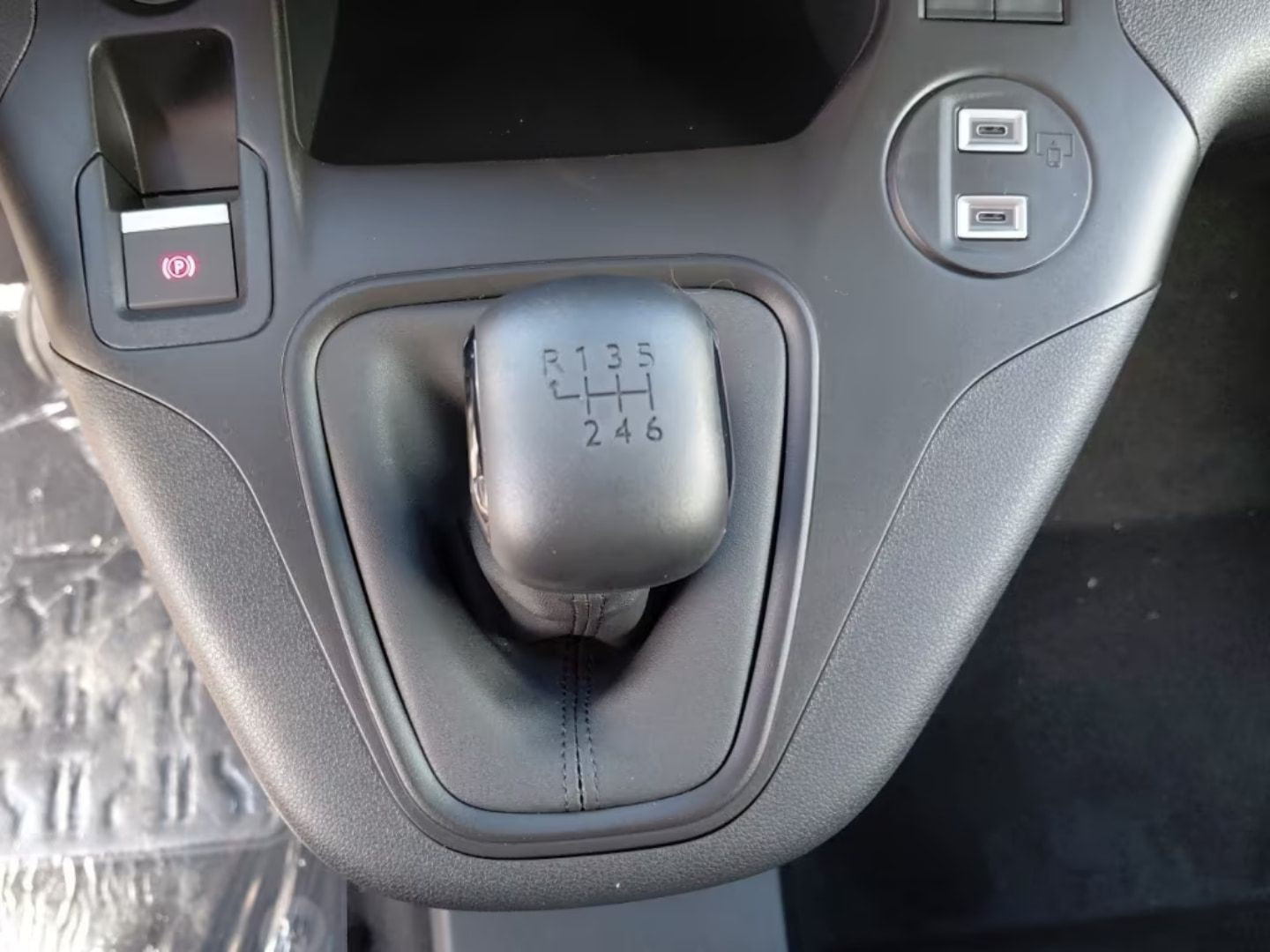 Opel Combo — фото 13