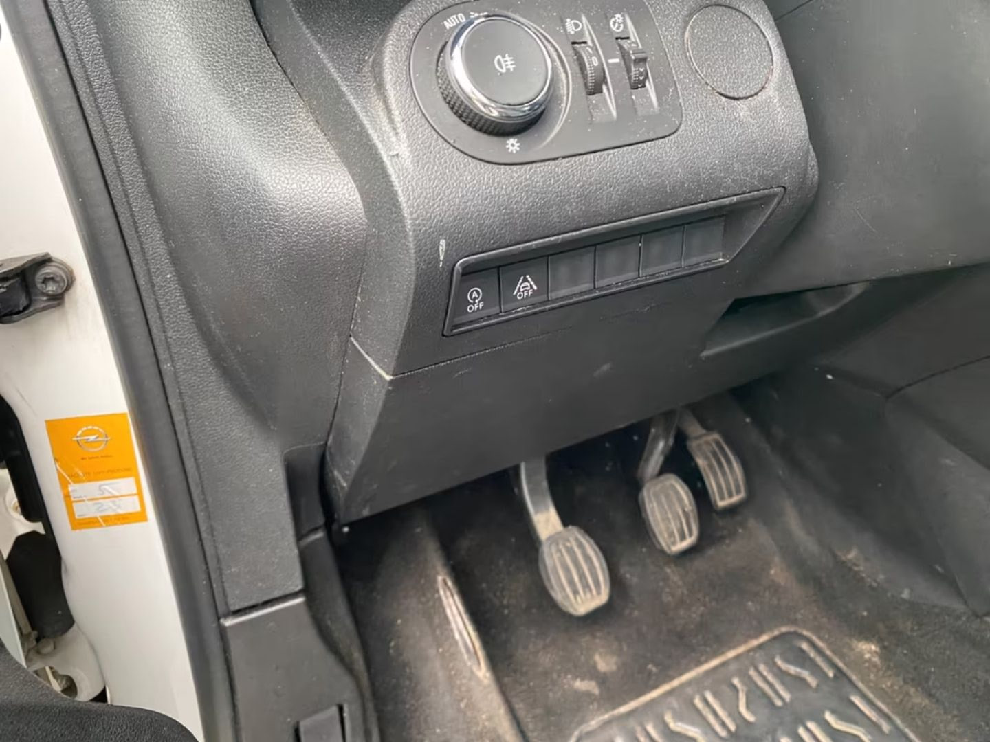 Opel Combo — фото 10